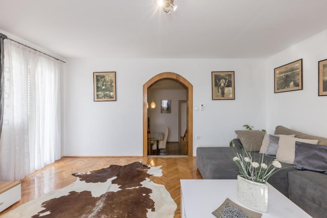 סולין Boban Sunny Apartment מראה חיצוני תמונה